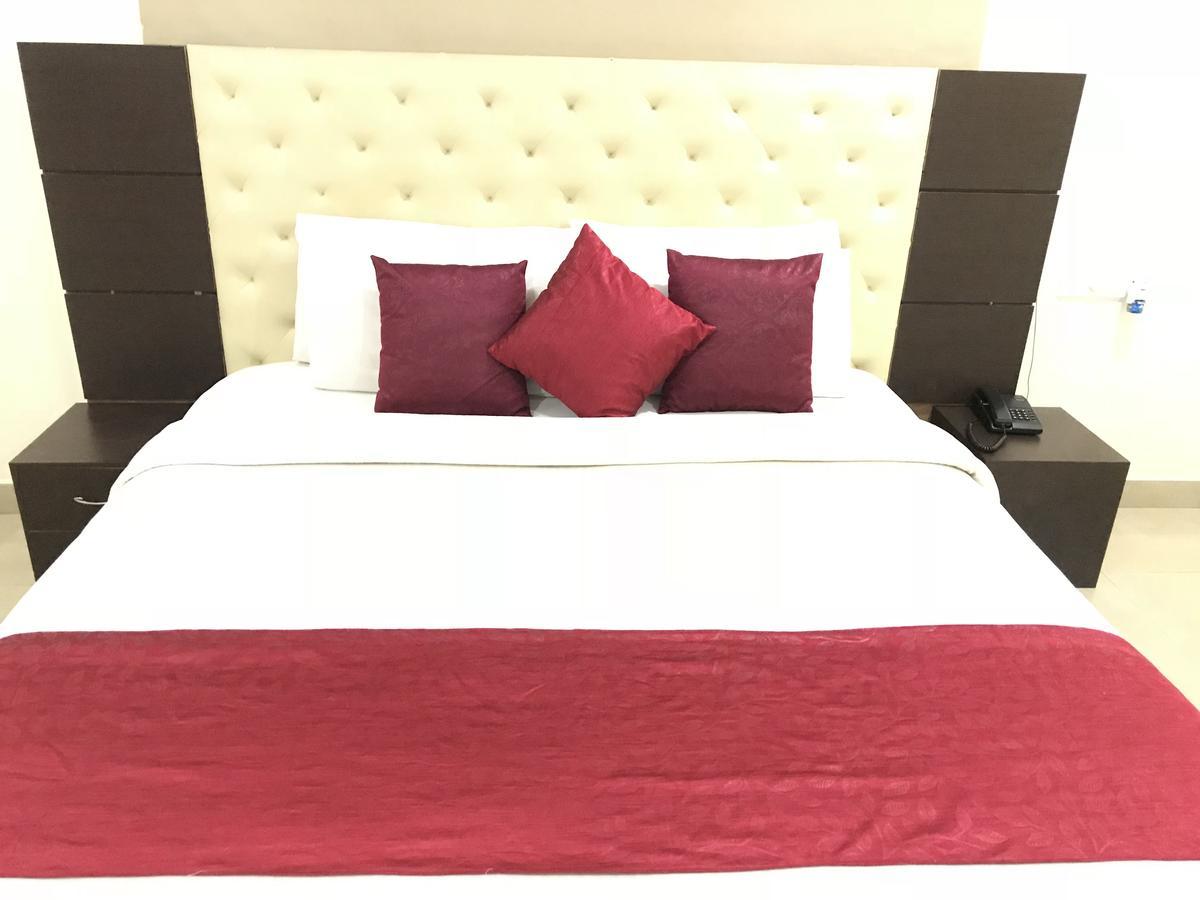Ankitha Stay Inn Hyderabad Ngoại thất bức ảnh
